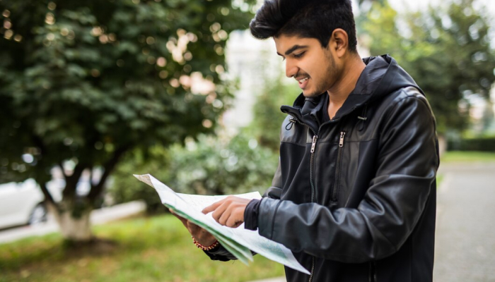 Vaastu Specialist-best instagram accounts for business