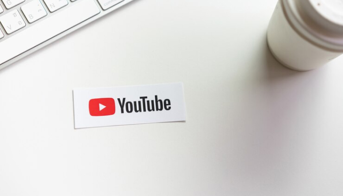 YouTube Channel-housewife kaise paise kamaye